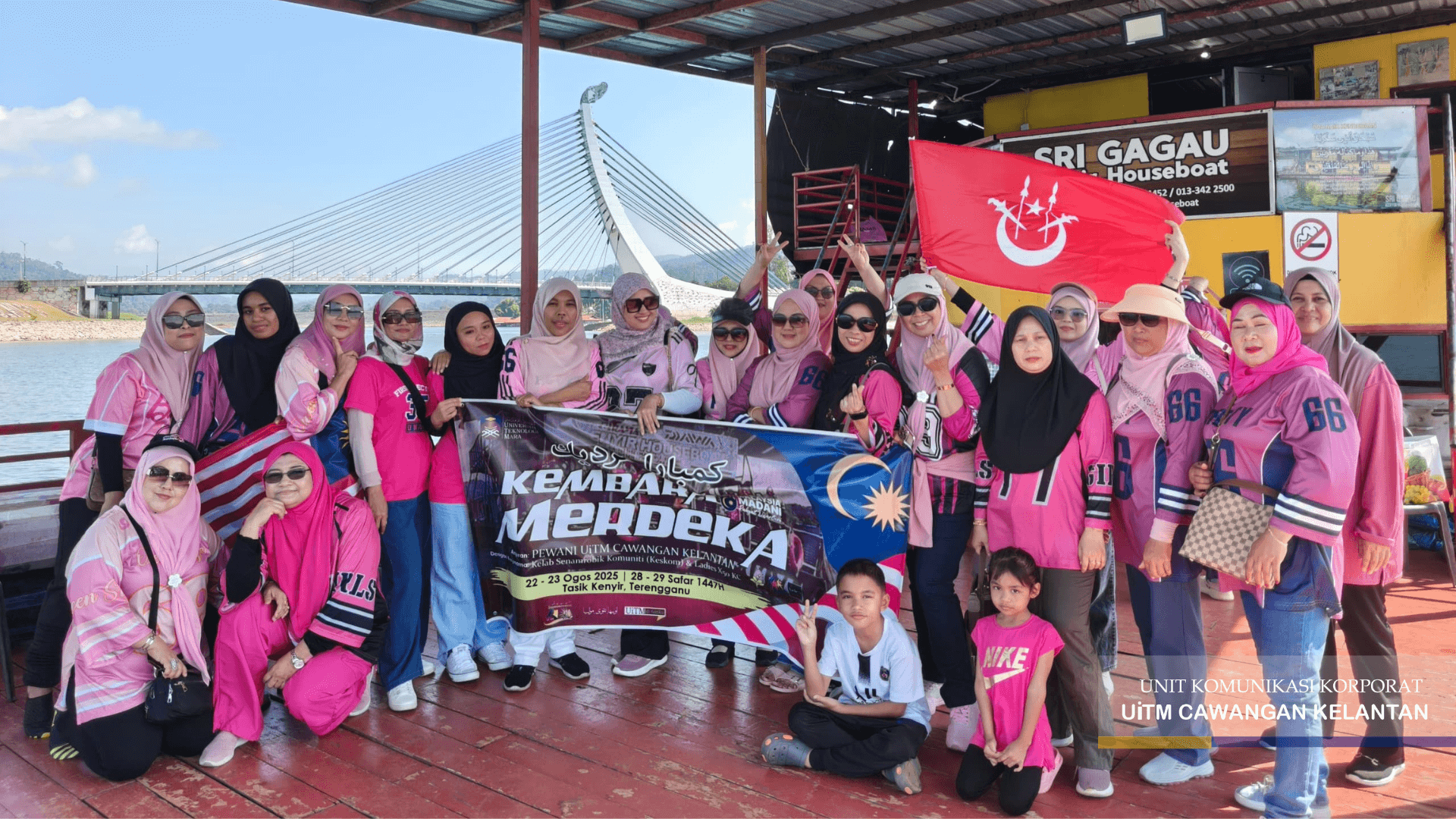 Kembara Merdeka: Houseboat Tasik Kenyir